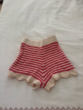 Knit Stripe High-Waist Women’s Shorts in Cream and Red